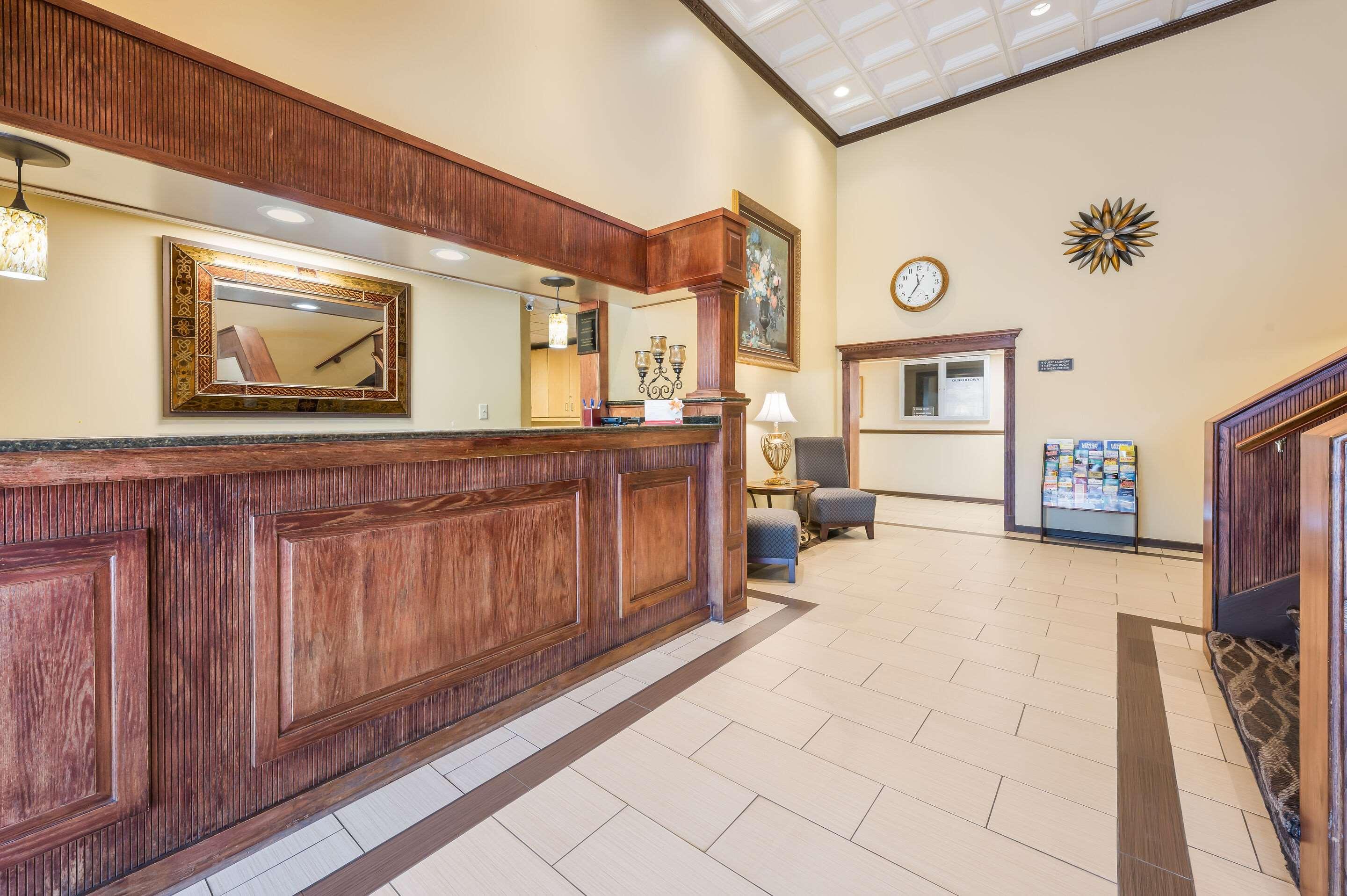 Econo Lodge Quakertown Buitenkant foto