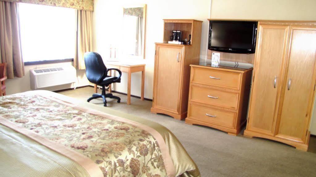 Econo Lodge Quakertown Buitenkant foto