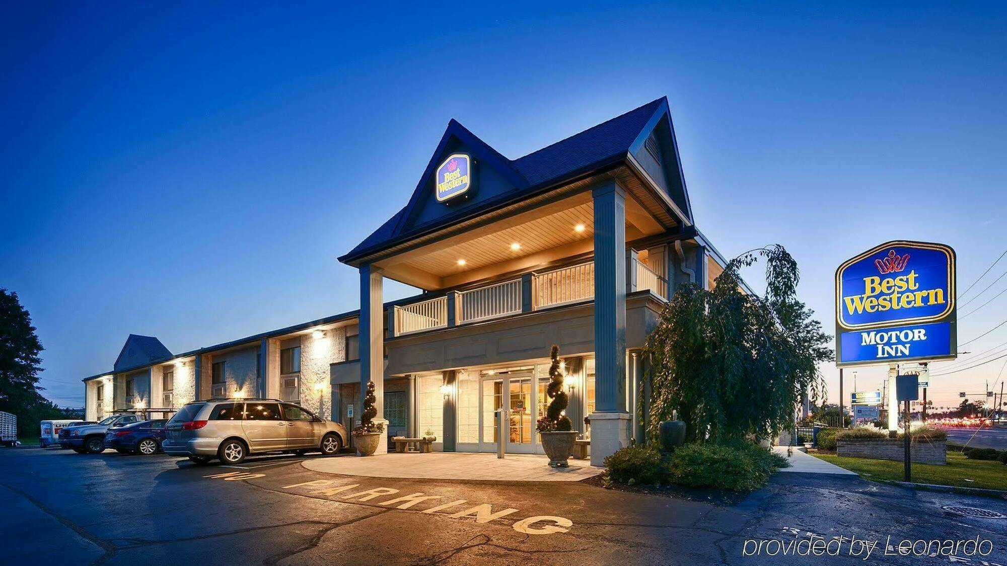 Econo Lodge Quakertown Buitenkant foto